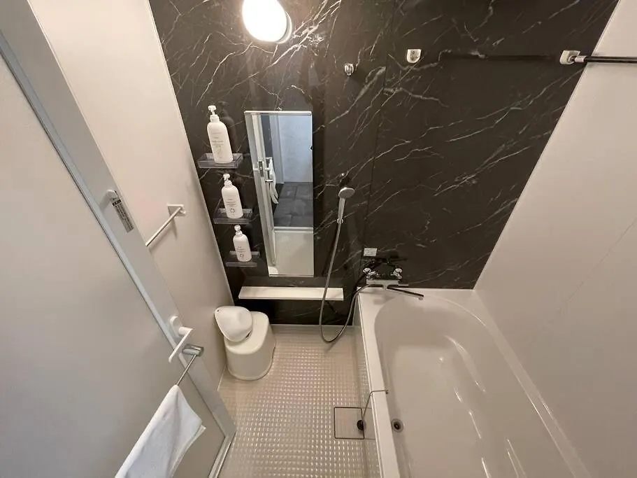 Wolf Pack Apartment 33 Osaka 0*,