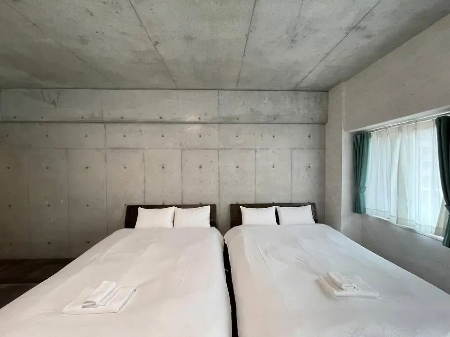 Wolf Pack Apartment 33 Osaka Japón